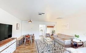 Couple Studio 2 With Full Kitchen Near Yosemite